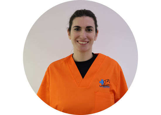 Alejandra del Río de nuestro equipo veterinario